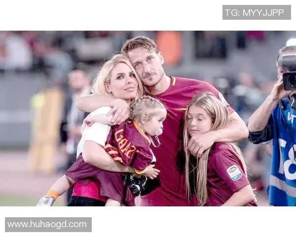 20世纪足球明星的辉煌岁月与传奇故事回顾